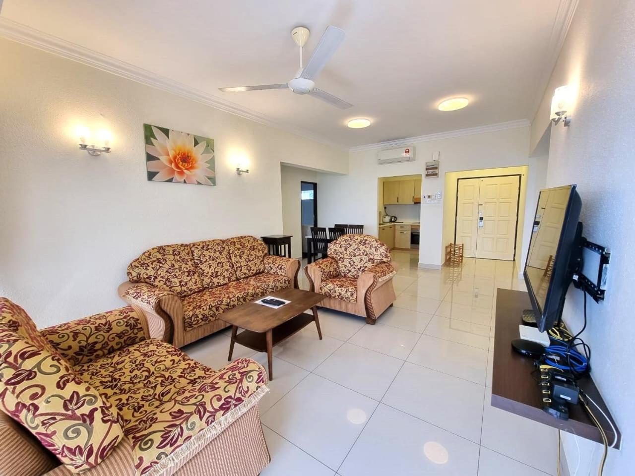 Green Ocean Seaview Apartment Batu Feringgi Exterior foto