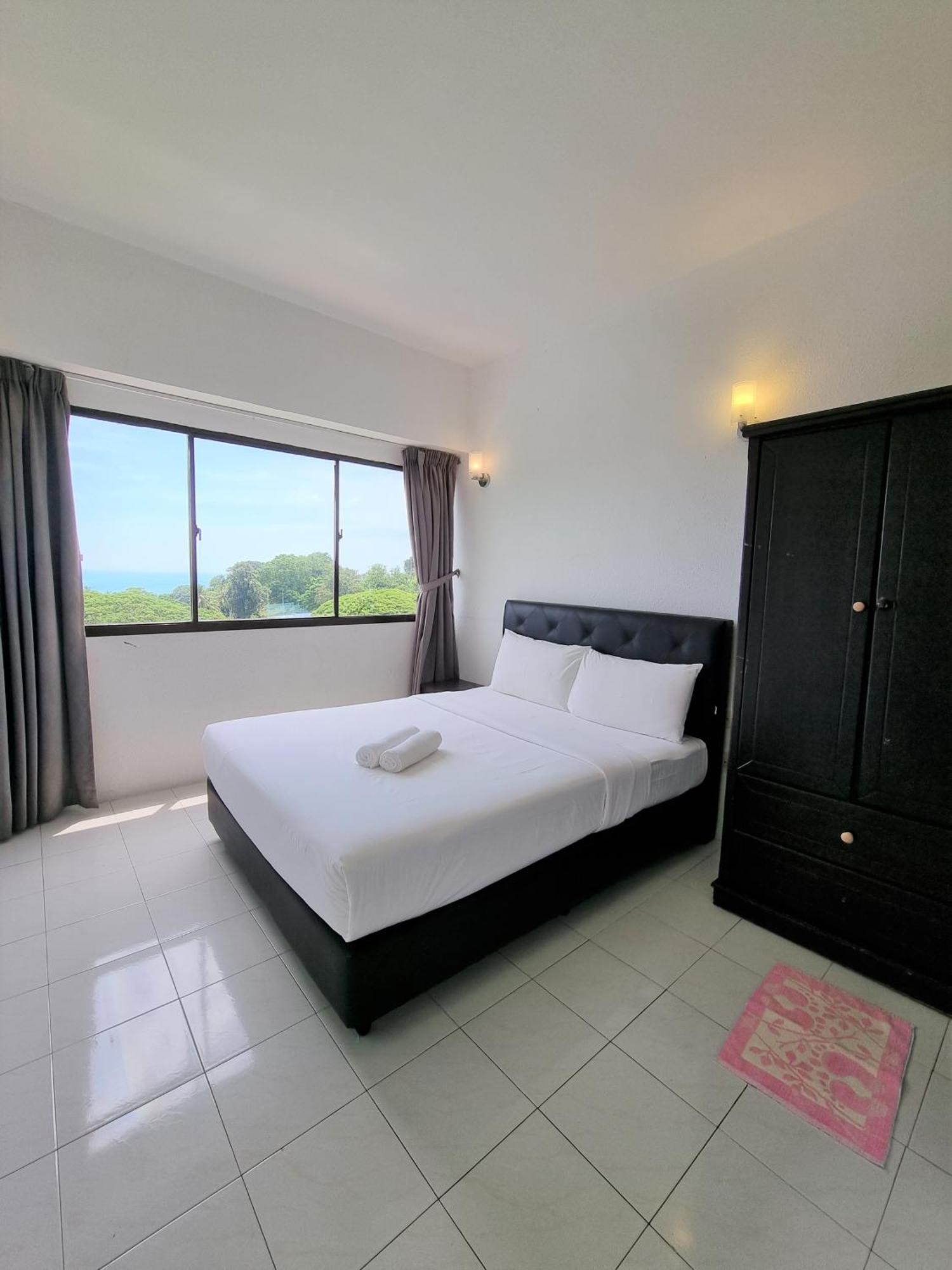 Green Ocean Seaview Apartment Batu Feringgi Exterior foto