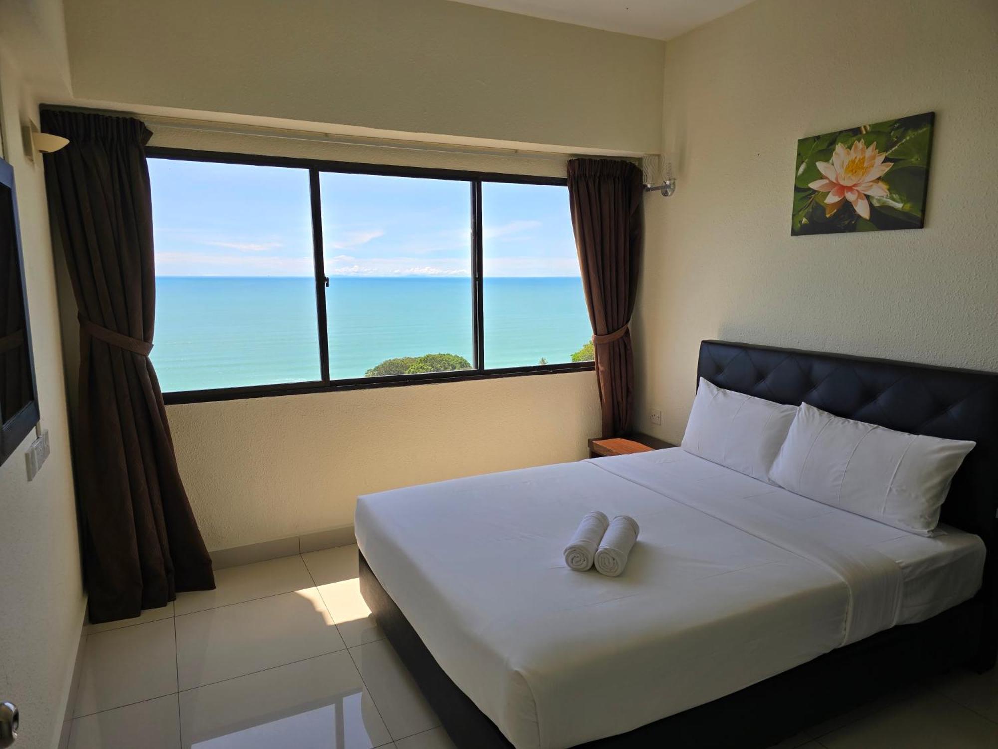Green Ocean Seaview Apartment Batu Feringgi Exterior foto